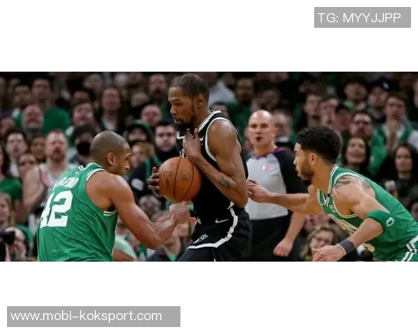 戈贝尔：团队合作是我争夺第五座最佳防守球员奖的关键心态