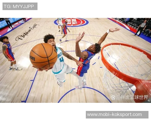 黄蜂本月客场表现惊人连续六场胜利分差均超15分追平历史纪录 黄蜂本月客场表现惊人连续六场胜利分差均超15分追平历史纪录